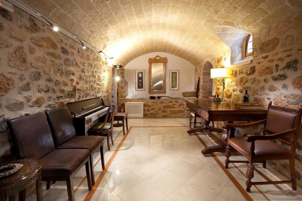 Theophano Art Hotel Monemvasia Bagian luar foto