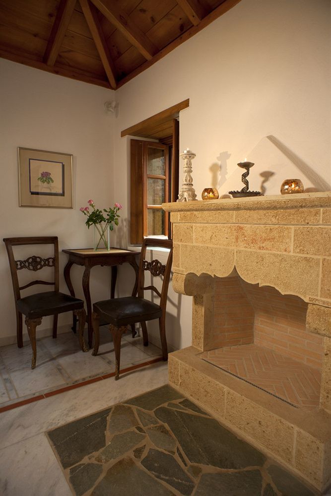 Theophano Art Hotel Monemvasia Bagian luar foto