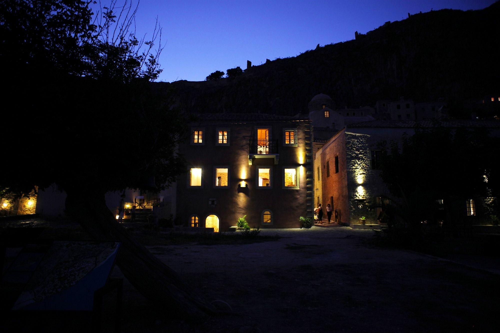 Theophano Art Hotel Monemvasia Bagian luar foto